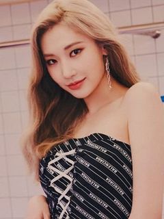 Park Jinny (진희)